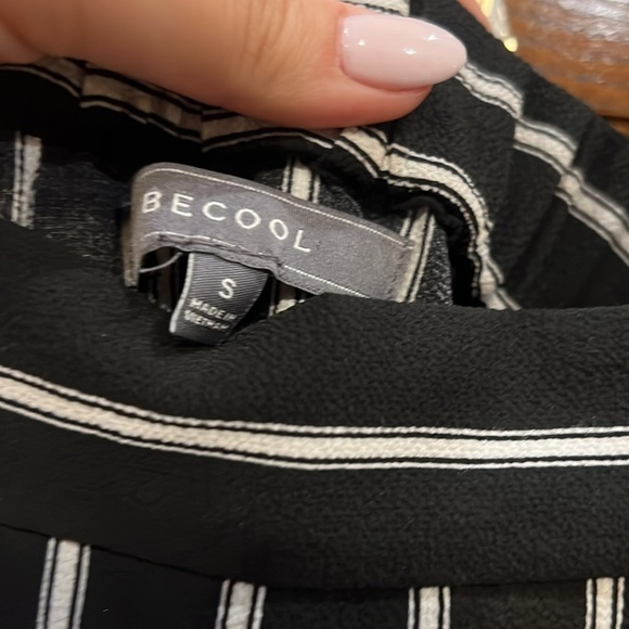 Be Cool Romper - Picture 4 of 5